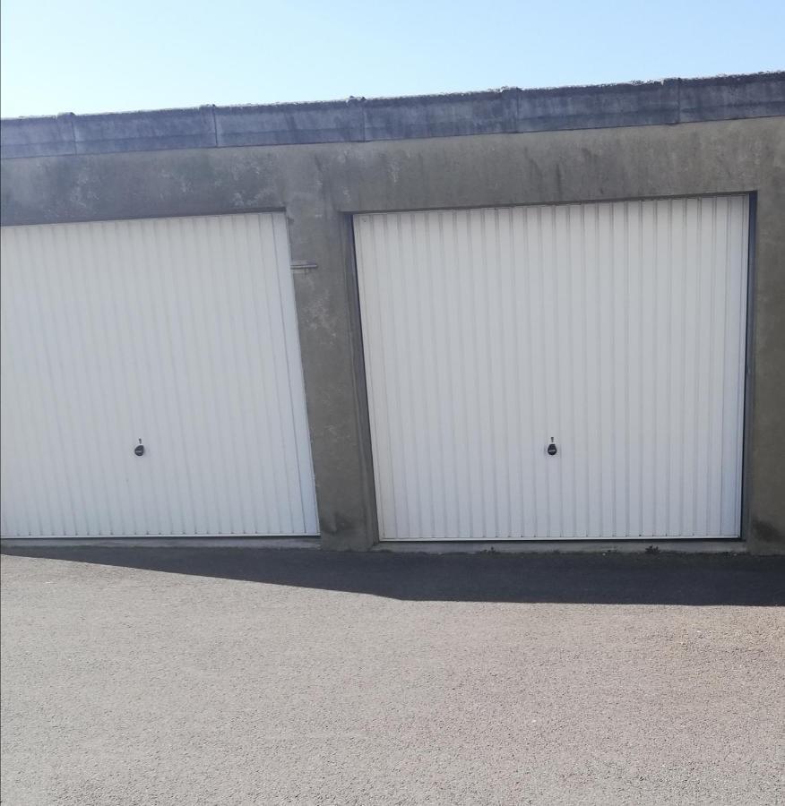 Joli Appartement Residentiel A Troyes Bagian luar foto