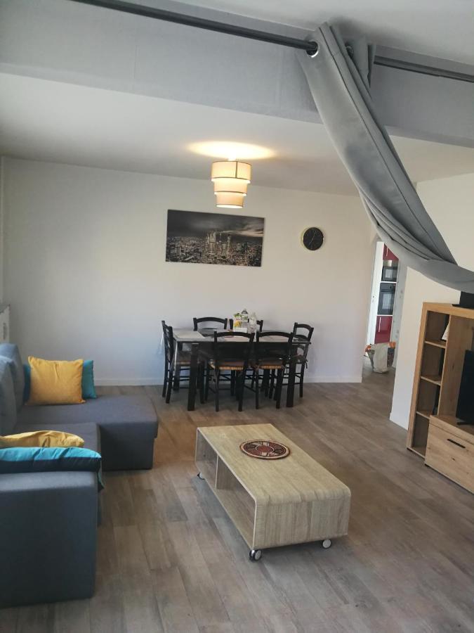 Joli Appartement Residentiel A Troyes Bagian luar foto